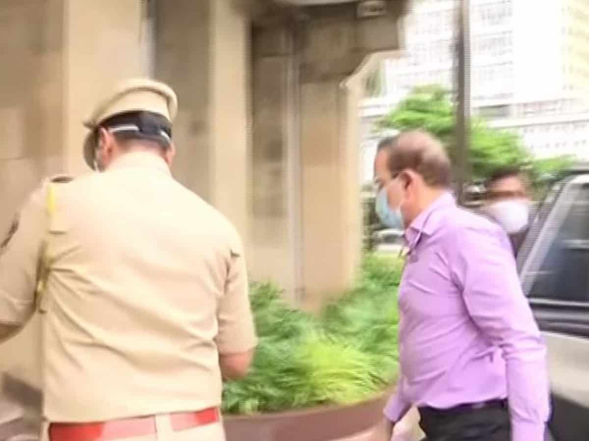 SSR death case: Mumbai Police Commissioner meets Maha home minister Anil Deshmukh