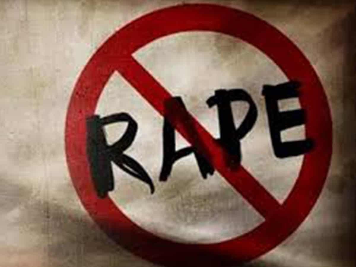 Doctor rapes minor girl in clinic; booked