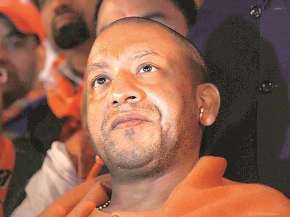 Won't attend mosque inauguration, says Adityanath; SP asks him to apologise