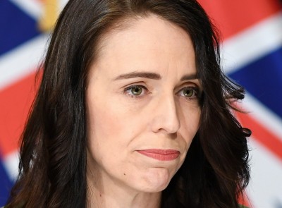 Ardern admits she 'made a mistake' with group photo