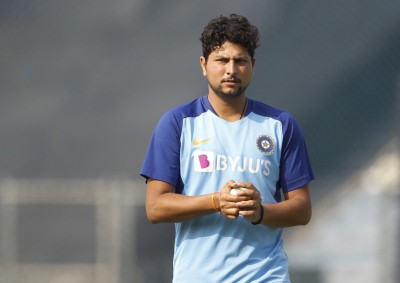 Dhoni asked me to keep it at the stumps for hat-trick delivery: Kuldeep