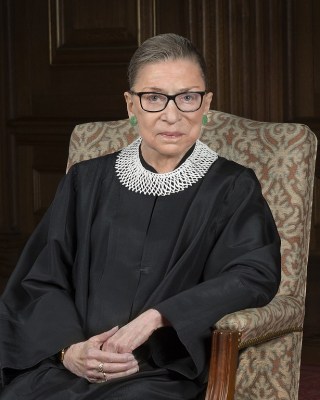 Ginsburg becomes 1st woman to lie in state at US Capitol