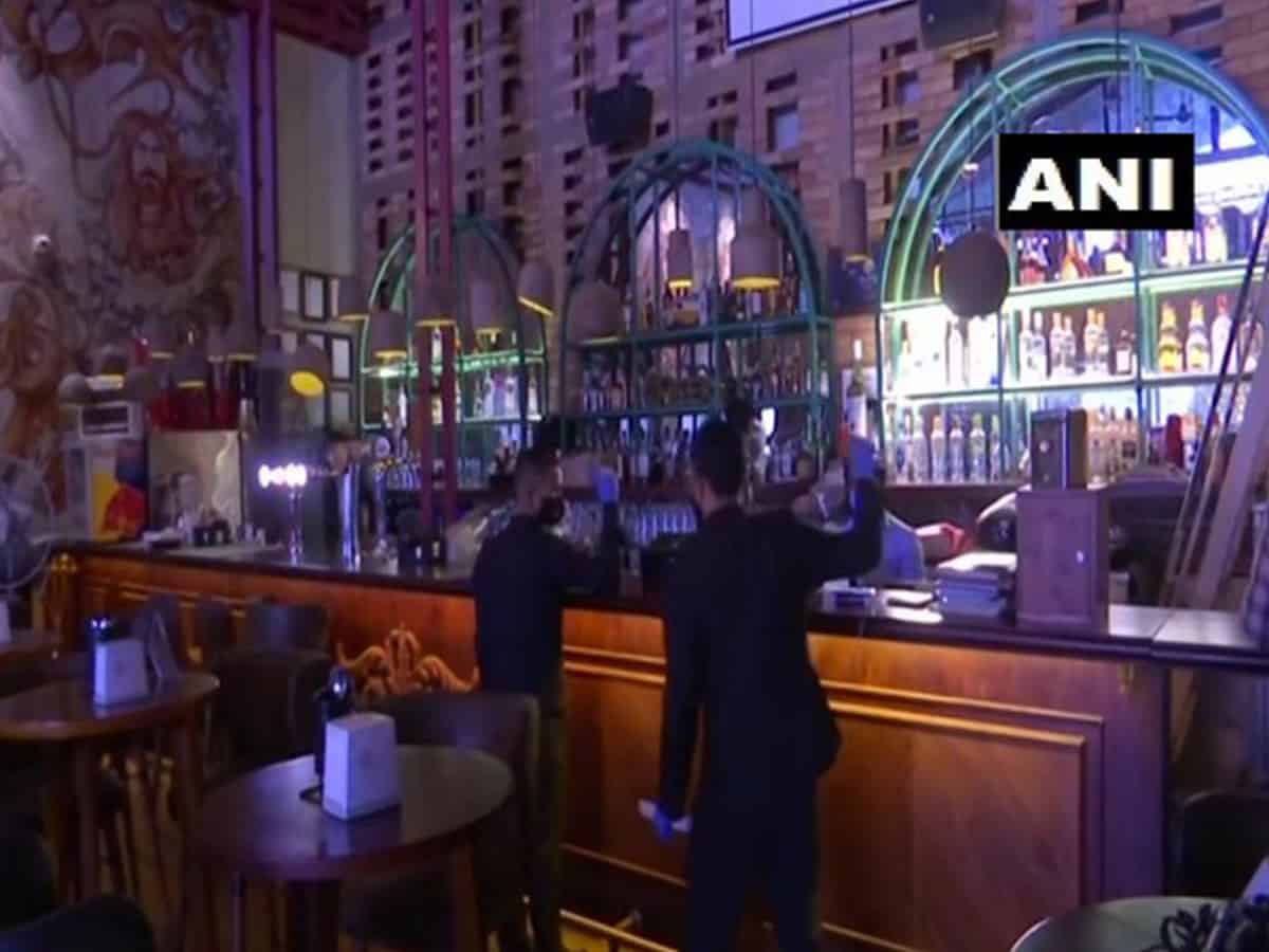 Karnataka: Footfall increases as pubs serve liquor again