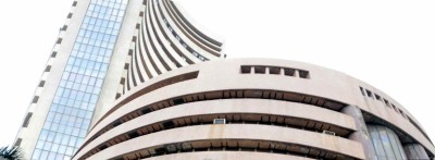 Sensex plunges 575 amid global sell-off, Nifty below 11,000