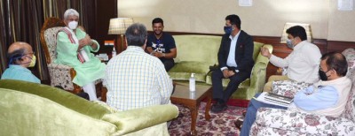 Suresh Raina to train aspiring J&K cricketers