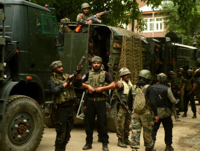 Terrorist killed in encounter in South Kashmir