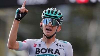 Tour de France: Germany's Lennard Kamna wins Stage 16