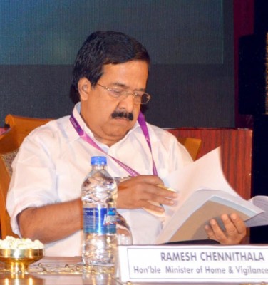 Will oppose Vijayan's move to stall CBI probe through Ordinance: Chennithala
