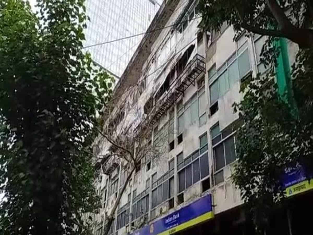 Mumbai: Cylinder blast at Manish Commercial Centre, Worli