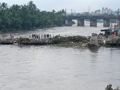 Hyderabad floods affected over 37,000 families: GHMC