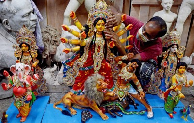 Bengalis favourite Durga Puja pandal-hopping goes virtual
