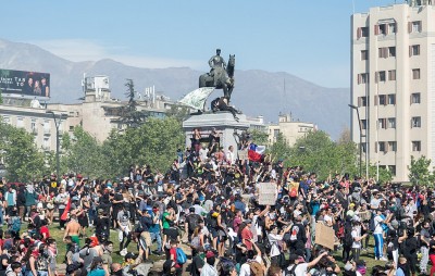 Chilean govt urges mass participation in Oct 25 referendum vote