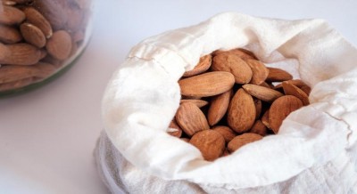 Daily almond intake cost-effective way to prevent cardiovascular disease