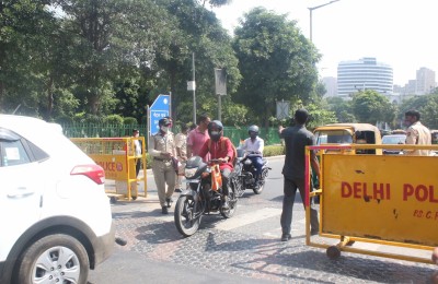 Delhi Police ups security, raises Covid awareness in festive season