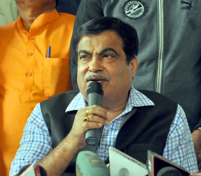 Gadkari unhappy with NHAI officials over project delays