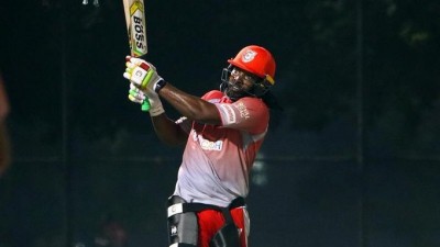 Gayle's 99 takes KXIP to 185/4 vs RR
