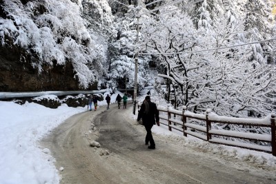 Himachal's Keylong gets first snow of season