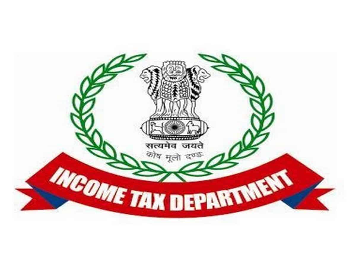 CBDT issues over Rs 1,21,607 cr to over 35.93 lakh taxpayers since April