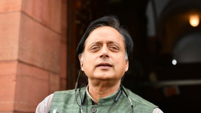 "Incorrigible": Tharoor's tweet against TV channel makes BJP MP complain