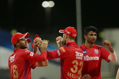 KXIP defend target of 127 to beat SRH by 12 runs