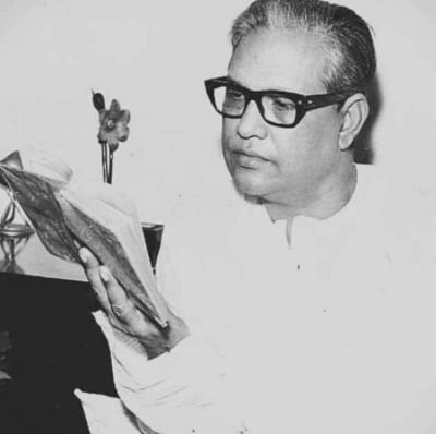 Majrooh Sultanpuri's 101st birth anniversary: Varied moods of the master lyricist
