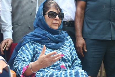 Mehbooba Mufti released from detention after over a year (Ld)