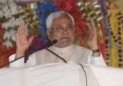 Nitish woos women voters, cites Bihar's liquor ban