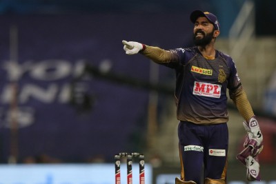 On equal points, KKR & DC bid to outdo each other (Preview)