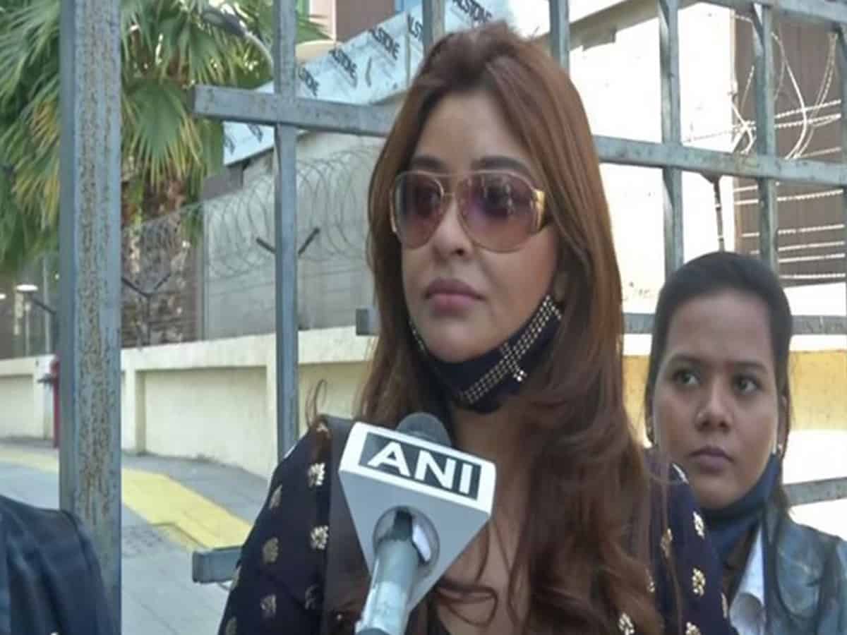 Further speaking about the defamation suit filed by Richa Chadha, against her and some others, she said she had spoken nothing against the 'Masaan' actor. "I have spoken nothing against her. I have nothing personally against her, there is no basis for a defamation case. But we will face that and clarify it now," Ghosh said. The Bombay High Court has deferred the defamation suit filed by actor Richa Chadha against Payal Ghosh and others till October 7. The court deferred the proceedings as the defendants had not been served notices. Chadha had filed the defamation suit against Ghosh, Aamoda Broadcasting Company Pvt Ltd, critic Kamaal R Khan and another respondent named John Doe/Ashok Kumar for allegedly defaming her in the alleged rape case against filmmaker Anurag Kashyap by Ghosh.