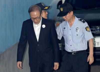 S.Korean court upholds ex-Prez's 17-yr prison term