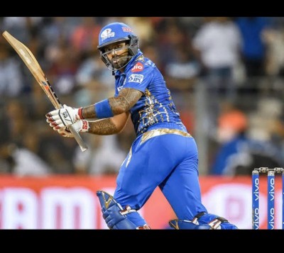 Suryakumar leads MI to five-wicket win over RCB