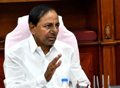 Will fight even with God for farmers: KCR