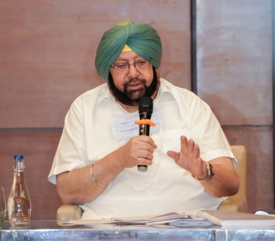 Lost party's strong anchor: Amarinder on Patel's demise