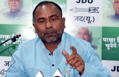 After FIR against Lalu, Bihar BJP MLA seeks police cover