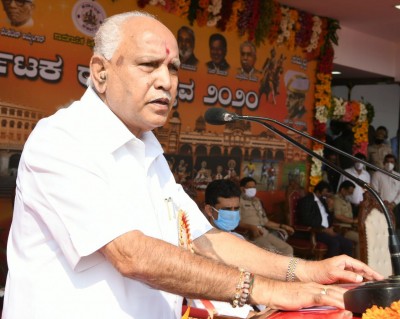 CM assures more jobs for Kannadigas on state formation day (Ld)