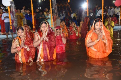 Chhath Puja ends in Bihar with prayers to rising sun