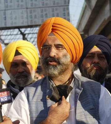 Don't want food from Badal's supporter: Farmers tells Sirsa at Tikri