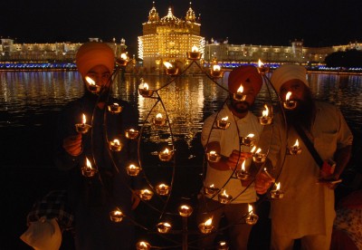 Golden Temple to see symbolic fireworks in Diwali2020