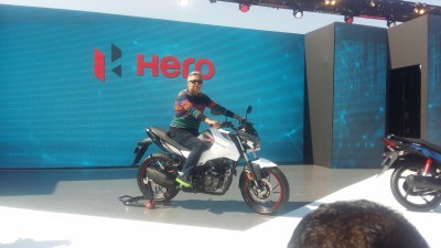 Hero MotoCorp launches BS-VI 'Xtreme 200S' premium motorcycle