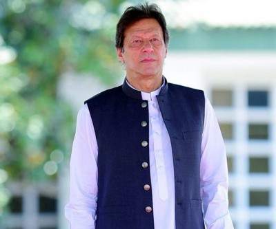 Imran Khan to address WEF's Country Strategy Dialogue on Pakistan