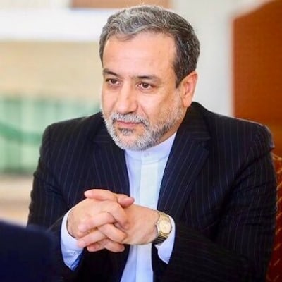 Iran hails trilateral prisoner swap