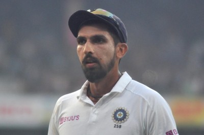 Ishant Sharma resumes bowling at NCA: Report