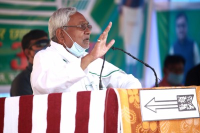 'It is my last election,' Nitish announces at poll rally