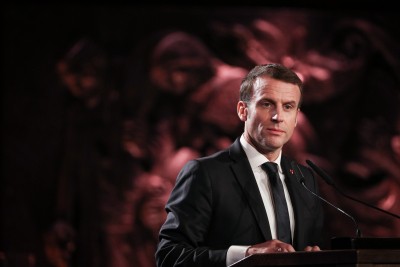 Macron calls for global response to pandemic at G20 summit