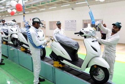 Mopeds log impressive volumes in Indian two-wheeler market