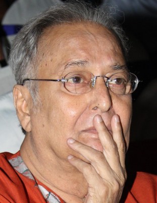 Soumitra Chattopadhyay's death leaves film frat in grief