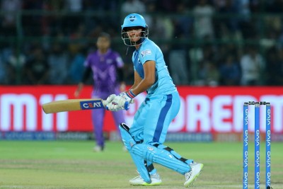 Supernovas bowlers withstood the pressure: captain Harmanpreet