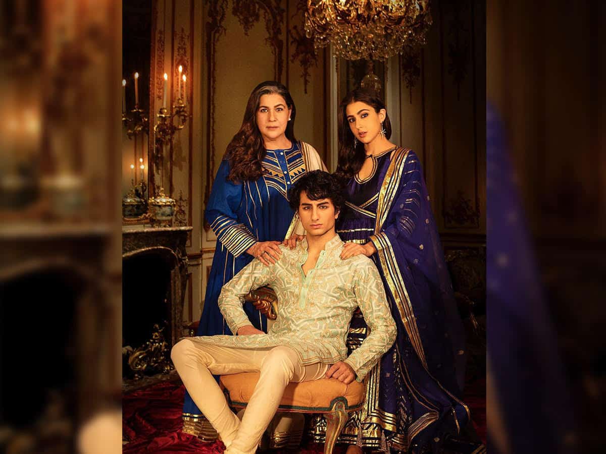 Sara Ali Khan paints the town with royal family Diwali pictures