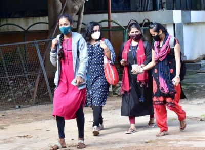 Karnataka medical, dental colleges re-open amid Covid spread