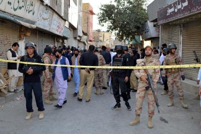 2 dead, 8 injured in Pak explosion